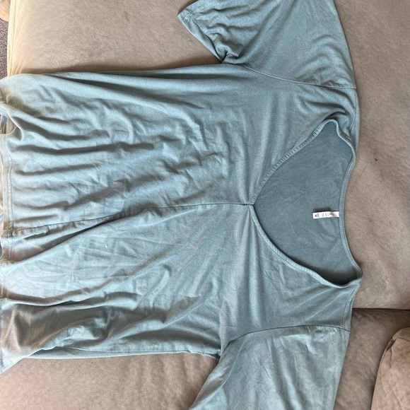 Womens Z supply soft shirt - Picture 2 of 3